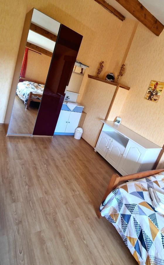 Chambres D Hotes Le Bois Corbeau Tiffauges Bagian luar foto